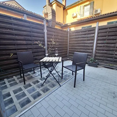 Corte Galliera 1 公寓 *